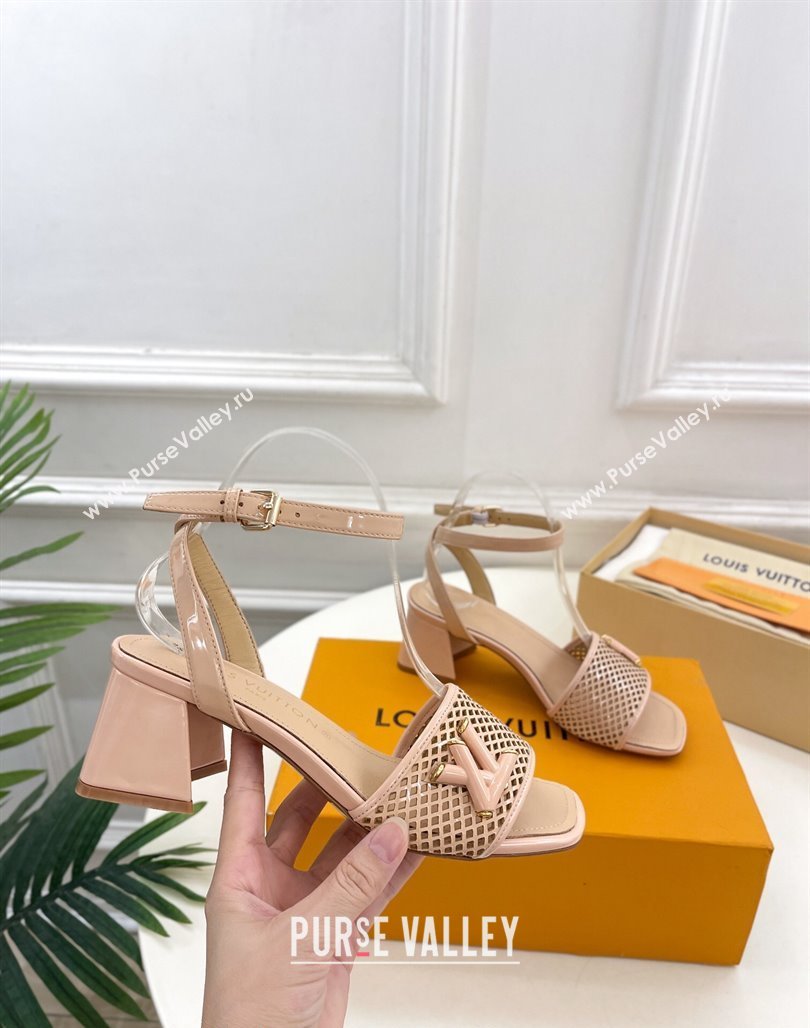 Louis Vuitton Shake Heel Sandals 5.5cm in Perforated Patent Leather Beige 2024 (MD-240703099)