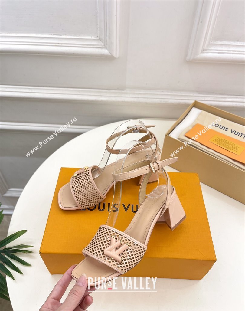 Louis Vuitton Shake Heel Sandals 5.5cm in Perforated Patent Leather Beige 2024 (MD-240703099)