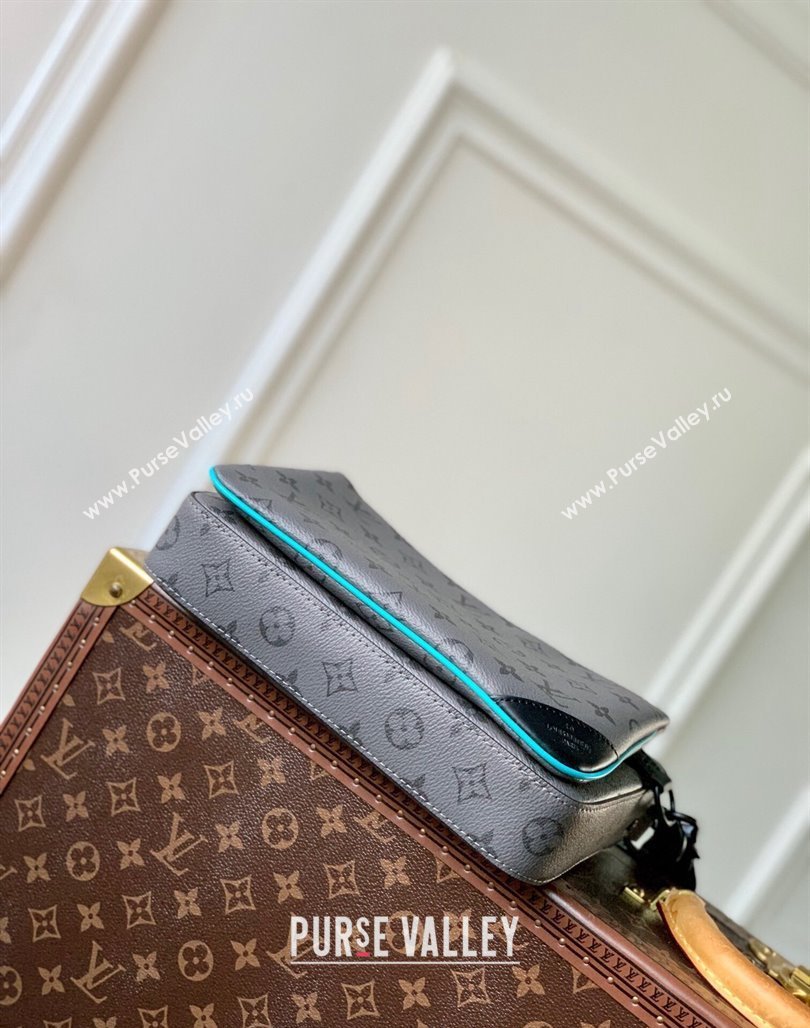 Louis Vuitton Trio Messenger bag in Monogram Eclipse Reverse Canvas M11648 Turquoise Blue/Grey 2024 (KI-240716078)