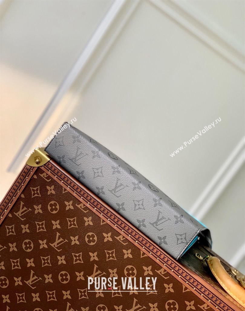 Louis Vuitton Pochette Voyage MM Pouch in Monogram Eclipse Reverse Canvas M11466 Turquoise Blue/Grey 2024 (KI-240716077)