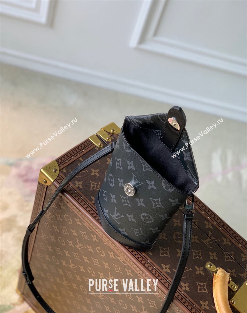 Louis Vuitton Envelope Pouch Mini Bag in Black Monogram Eclipse Canvas M11613 2024 (KI-240716082)