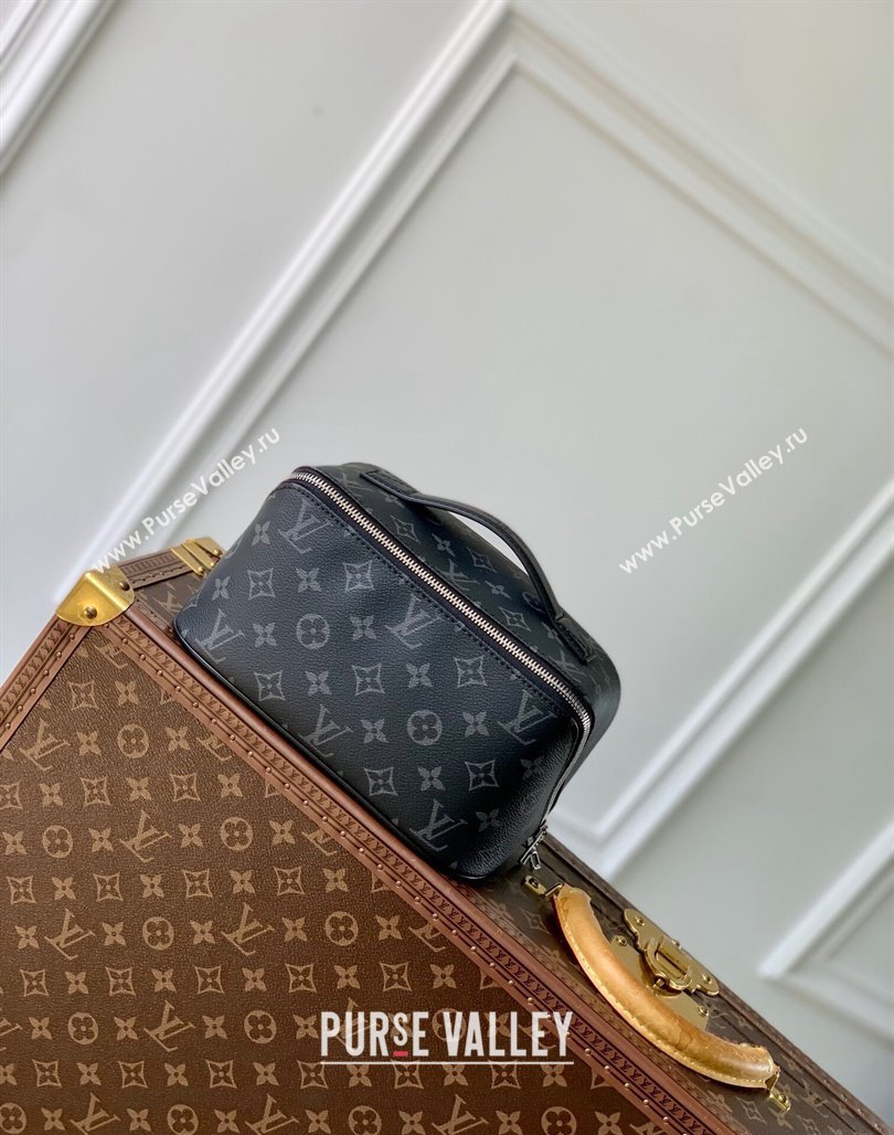 Louis Vuitton Toiletry Bag in Black Monogram Eclipse Canvas 2024 M11508 (KI-240716093)