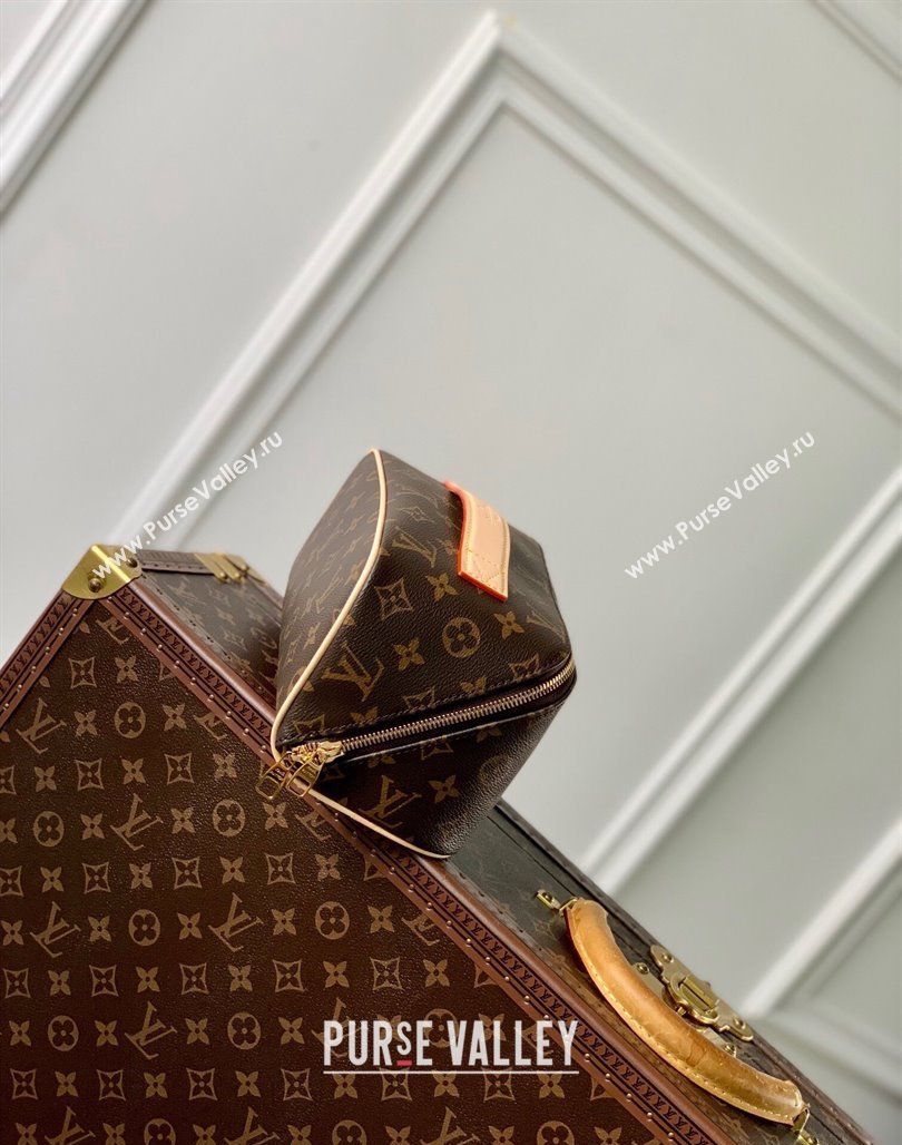 Louis Vuitton Toiletry Bag in Brown Monogram Canvas 2024 M11750 (KI-240716094)