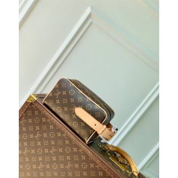 Louis Vuitton Locker Dopp Kit Bag in Monogram Canvas 2024 M83112 (KI-240716061)