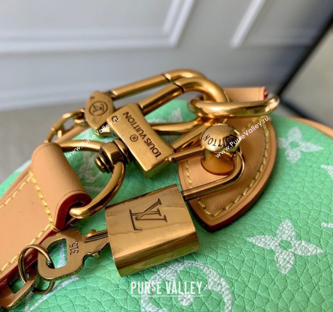 Louis Vuitton Speedy P9 Bandouliere 25 Bag in Soft Calfskin M24423 Light Green 2024 Runway (KI-240716102)