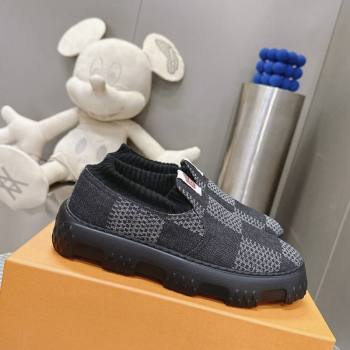 Louis Vuitton Mens LV Space Lander Slip On Sneakers in Damier Denim Black 2024 (MD-240724100)