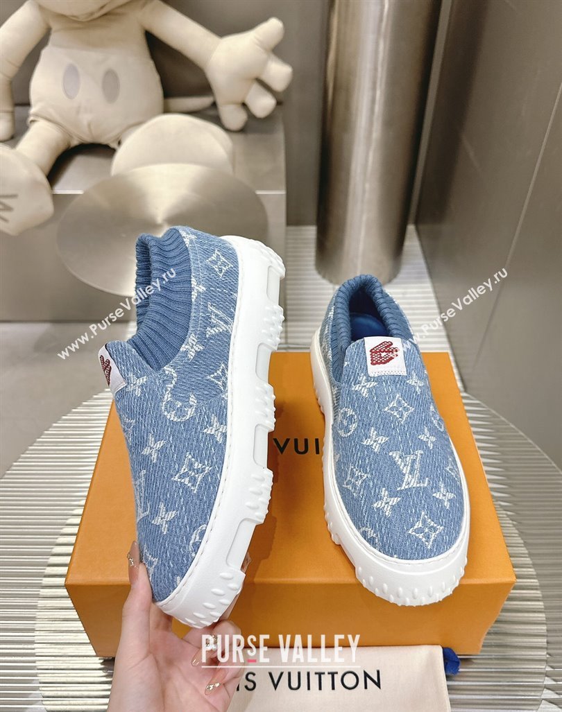 Louis Vuitton Mens LV Space Lander Slip On Sneakers in Monogram Denim Light Blue 2024 (MD-240724103)