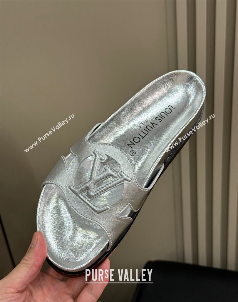 Louis Vuitton LV Isola Flat Comfort Slides Sandal in Calf Leather Silver 2024 (MD-240724109)