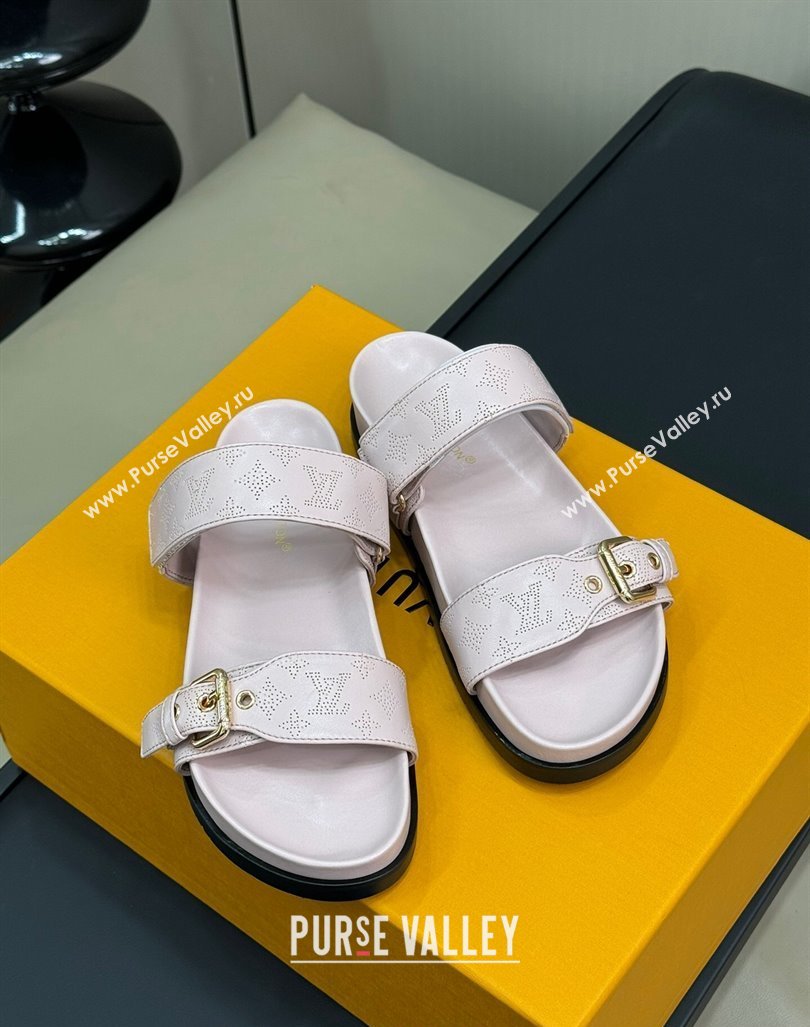 Louis Vuitton Bom Dia Flat Comfort Slides Sandal in Perforated Mahina Calfskin Light Pink 2024 (MD-240724112)