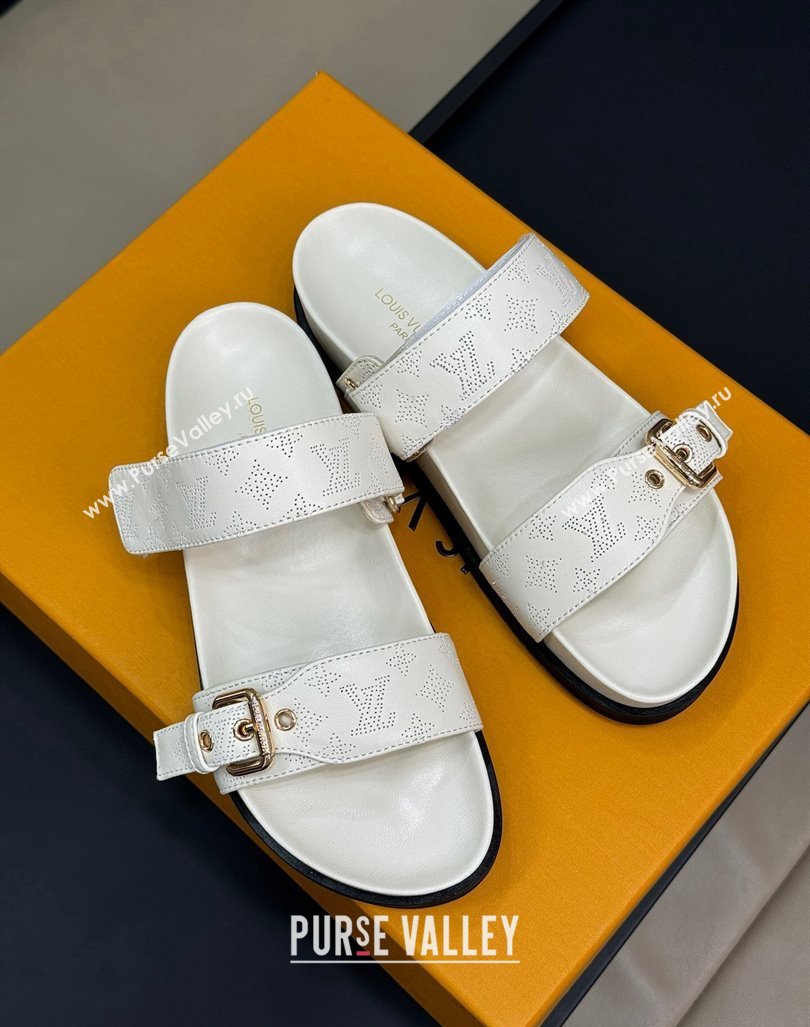 Louis Vuitton Bom Dia Flat Comfort Slides Sandal in Perforated Mahina Calfskin White 2024 (MD-240724114)