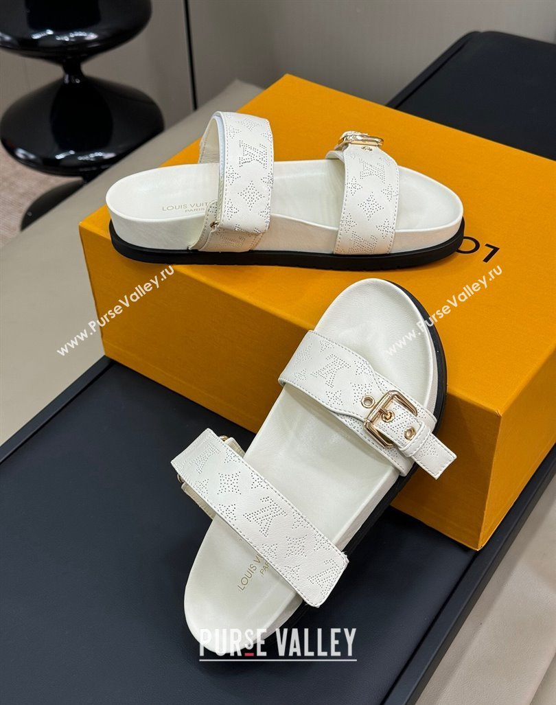 Louis Vuitton Bom Dia Flat Comfort Slides Sandal in Perforated Mahina Calfskin White 2024 (MD-240724114)