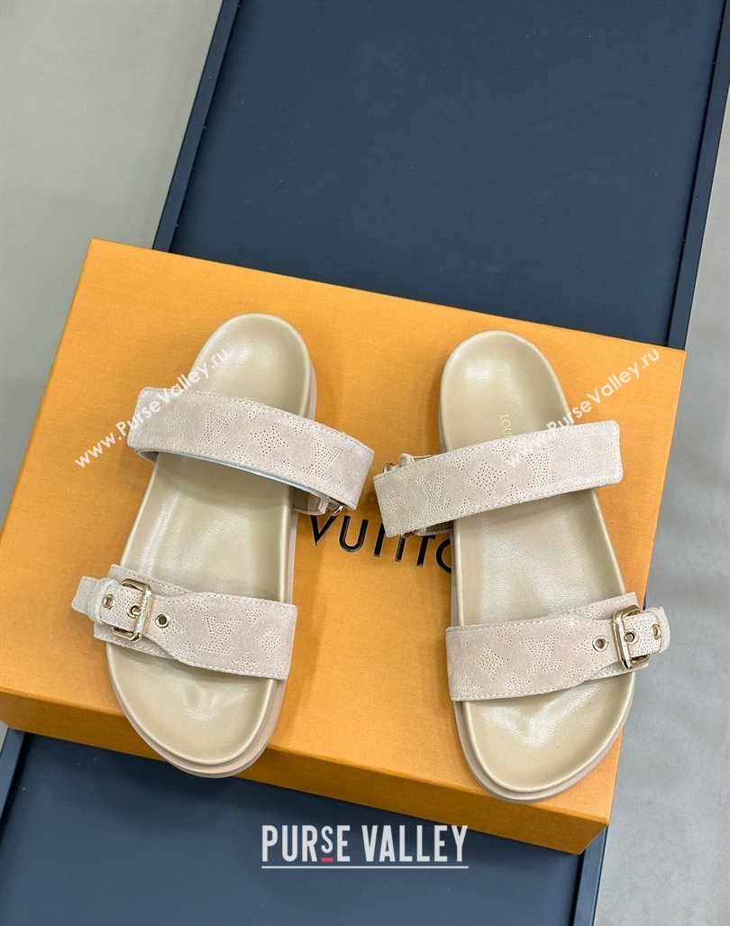 Louis Vuitton Bom Dia Flat Comfort Slides Sandal in Perforated Mahina Suede Beige 2024 (MD-240724129)