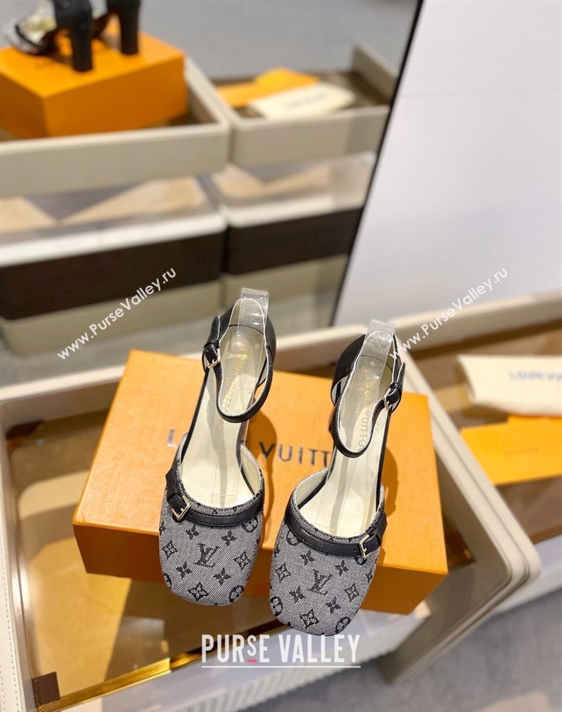 Louis Vuitton Mary Janes Pumps 8cm in Monogram Textile and Leather Grey 2024 0724 (SS-240724136)