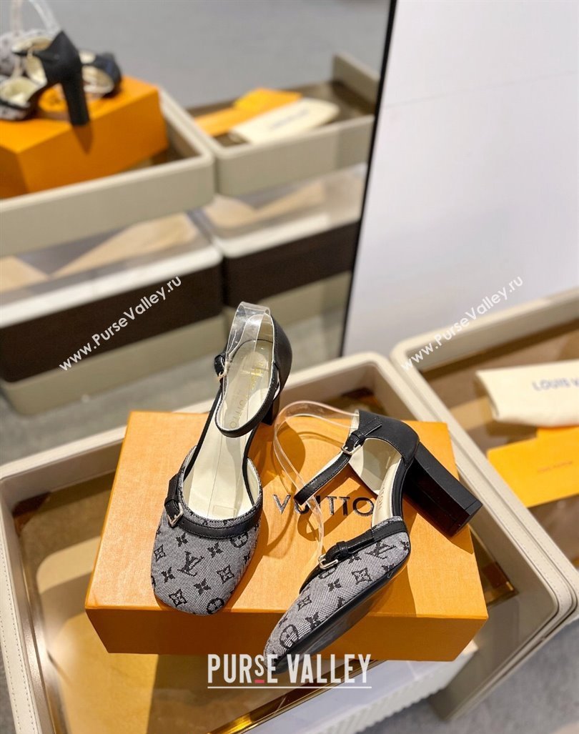 Louis Vuitton Mary Janes Pumps 8cm in Monogram Textile and Leather Grey 2024 0724 (SS-240724136)