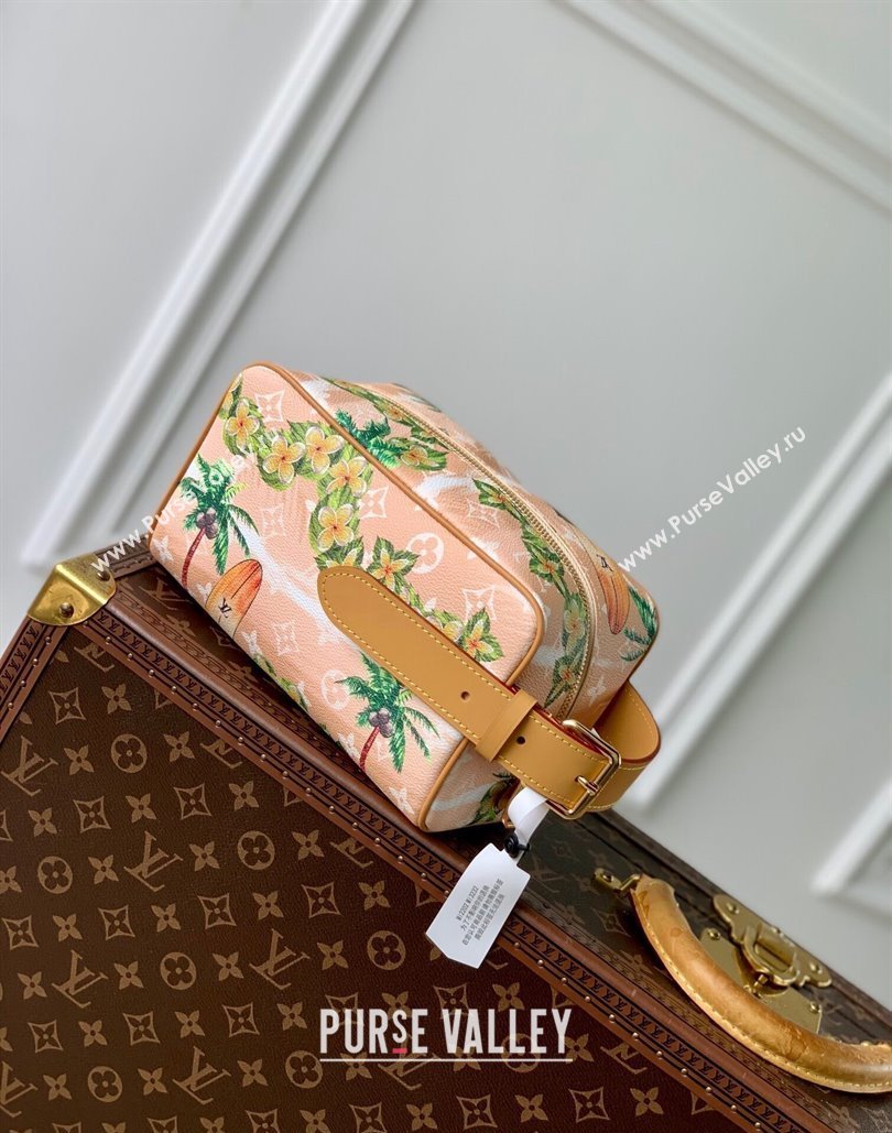 Louis Vuitton Locker Dopp Kit Clutch in Monogram Surfin Canvas M24799 Sand Beige 2024 (KI-240807057)