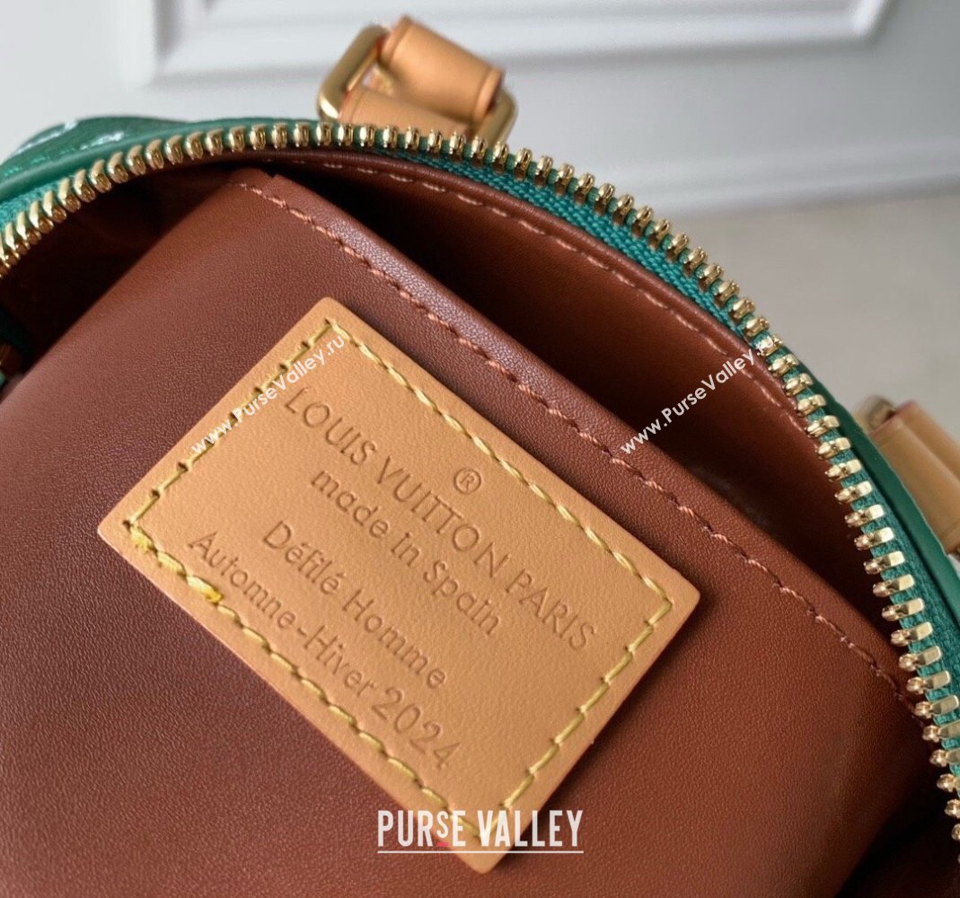 Louis Vuitton Speedy P9 Bandouliere 18 Bag in Soft calfskin Vert Green M24419 2024 Runway (KI-240807013)