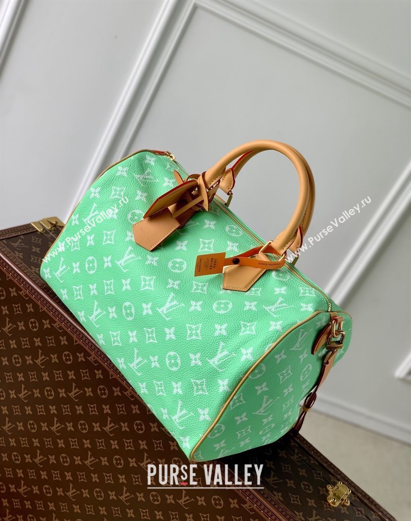 Louis Vuitton RUNWAY Speedy P9 Bandouliere 40 Bag in Soft Calfskin M24417 Light Green 2024 (KI-240807008)