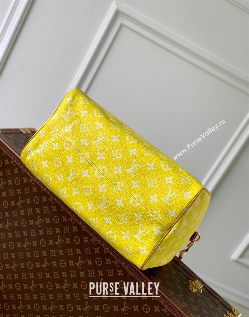 Louis Vuitton RUNWAY Speedy P9 Bandouliere 40 Bag in Soft Calfskin M24419 Neon Yellow 2024 (KI-240807010)