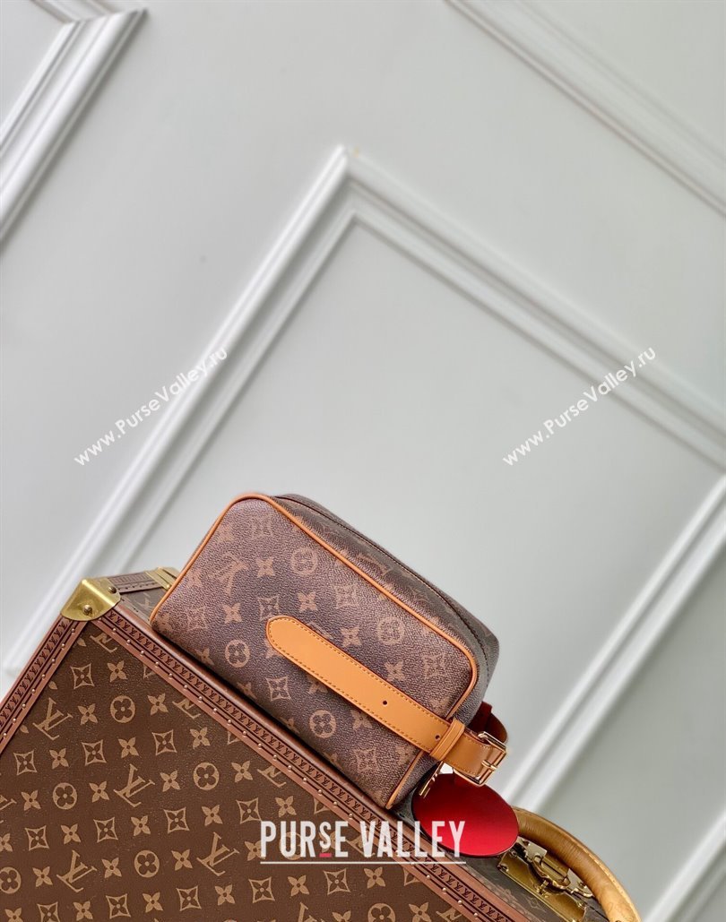 Louis Vuitton Locker Dopp Kit Clutch in Monogram Dust Canvas 2024 M11765 (KI-240807031)