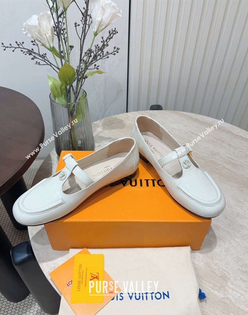 Louis Vuitton Soho Flat Mary Janes Flat Loafers in Naplak Leather White 2024 (KL-240815088)