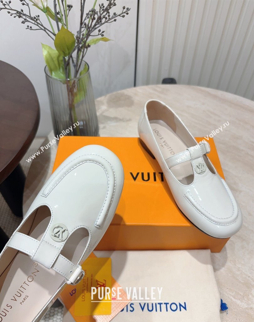 Louis Vuitton Soho Flat Mary Janes Flat Loafers in Naplak Leather White 2024 (KL-240815088)