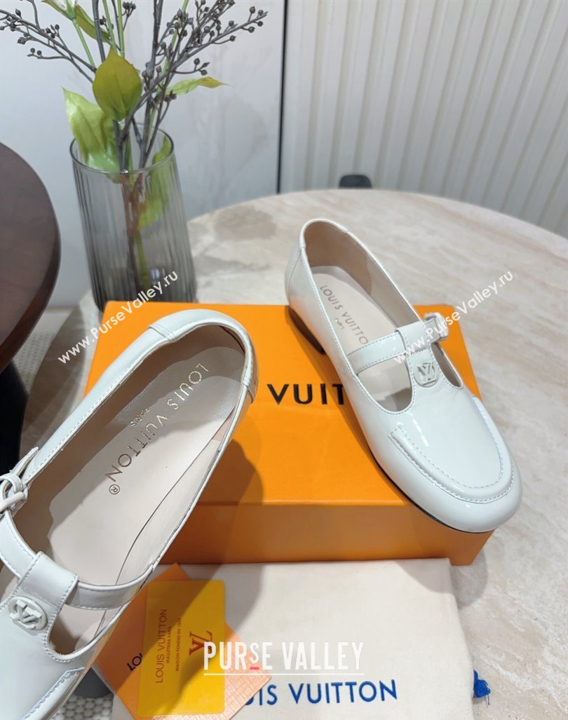 Louis Vuitton Soho Flat Mary Janes Flat Loafers in Naplak Leather White 2024 (KL-240815088)