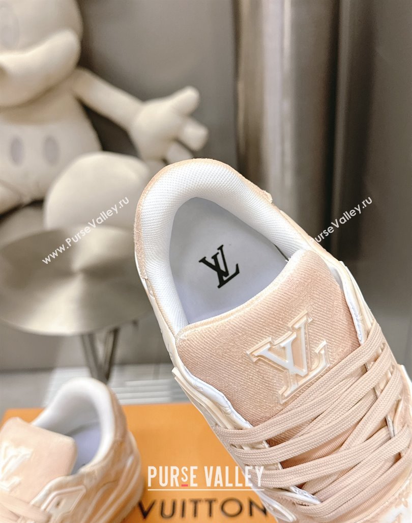 Louis Vuitton LV Trainer Sneakers in Bleached Leather and Denim Pale Pink 2024 0815 (MD-240815093)