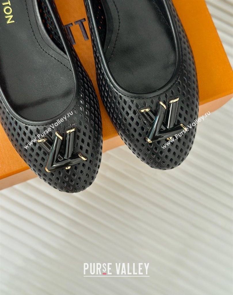 Louis Vuitton Shake Flat Ballerinas Flat in Perforated Leather Black 2024 (MD-240815080)