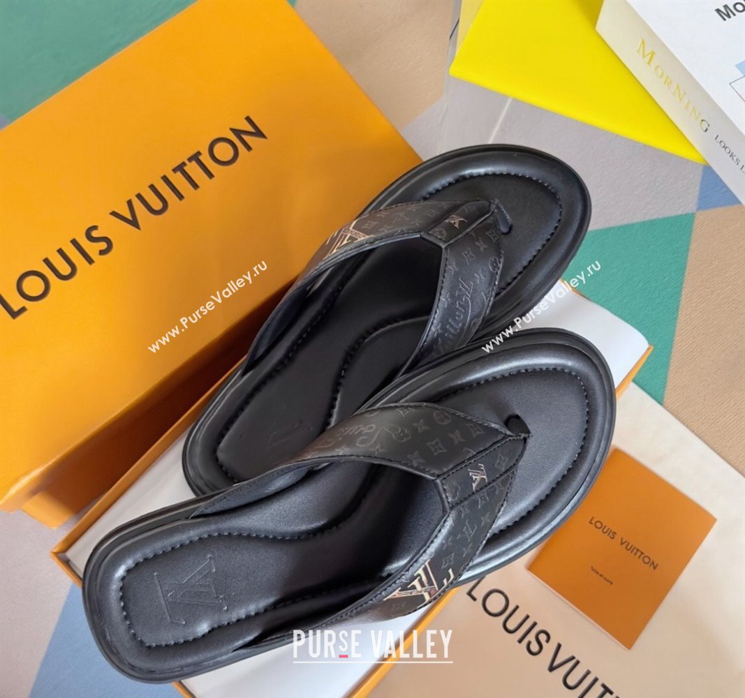 Louis Vuitton Mens Flat Thong Slides Sandal in Calf Leather Black 2024 0815 (MD-240815079)