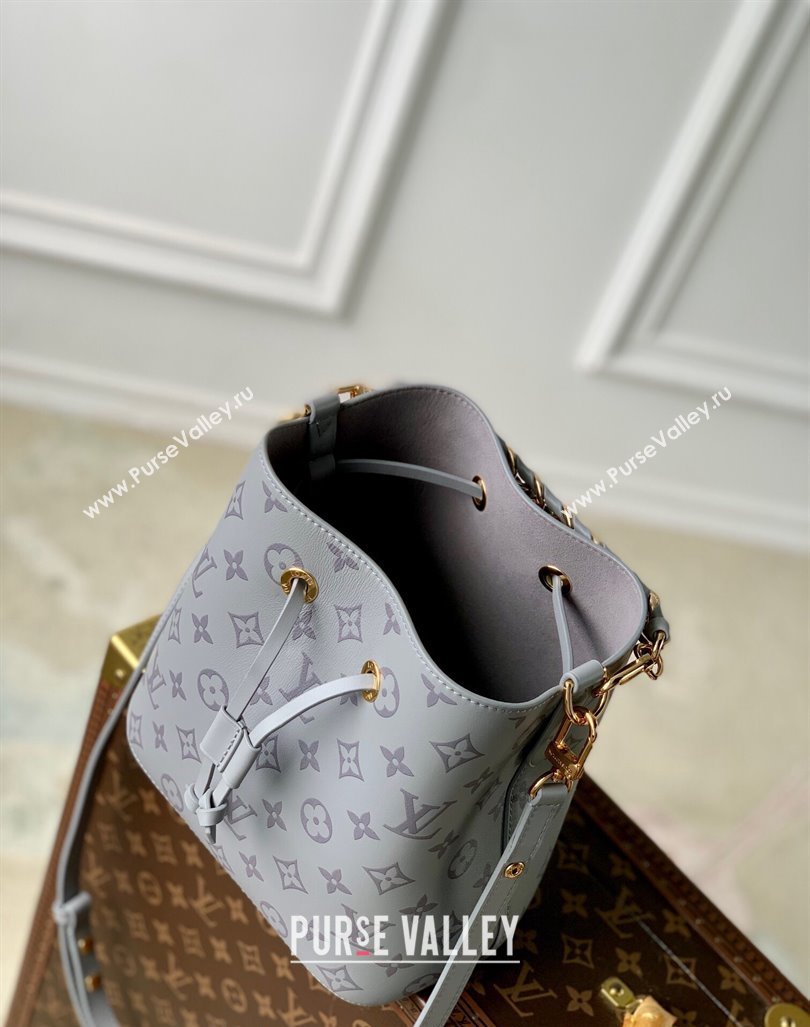 Louis Vuitton Neonoe BB Bucket bag in Trianon Grey Calfskin 2024 M12749 (KI-240829017)