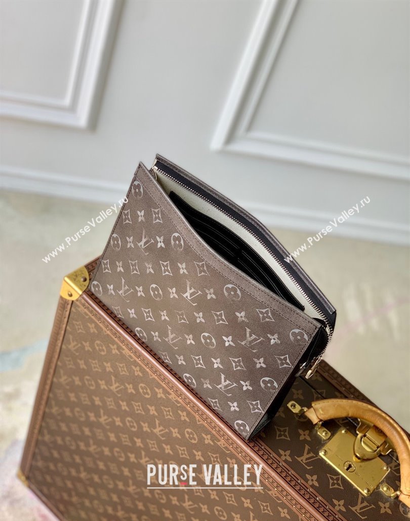 Louis Vuitton Mens Pochette Voyage MM Pouch in Black Brushed Monogram Leather 2024 M11764 (KI-240829007)