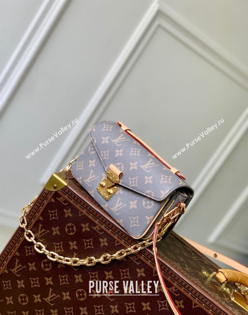 Louis Vuitton Pochette Metis East West Shoulder Bag in Trianon Grey Canvas 2024 M12429 (KI-240829011)