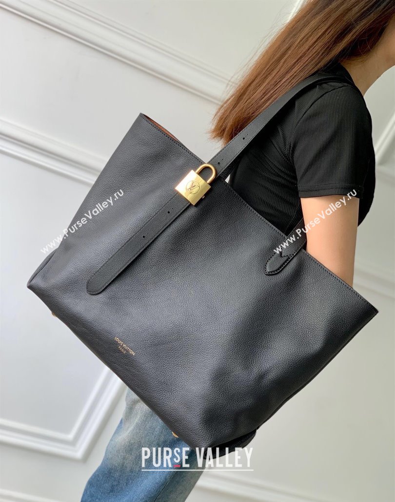 Louis Vuitton Low Key Cabas MM Tote bag in Grained Calfskin M25341 Black 2024 (KI-240829058)