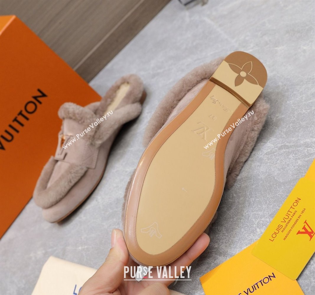 Louis Vuitton LV Capri Open Back Loafers/Flat Mules in Suede and Wool Nude 2024 (MD-240905092)