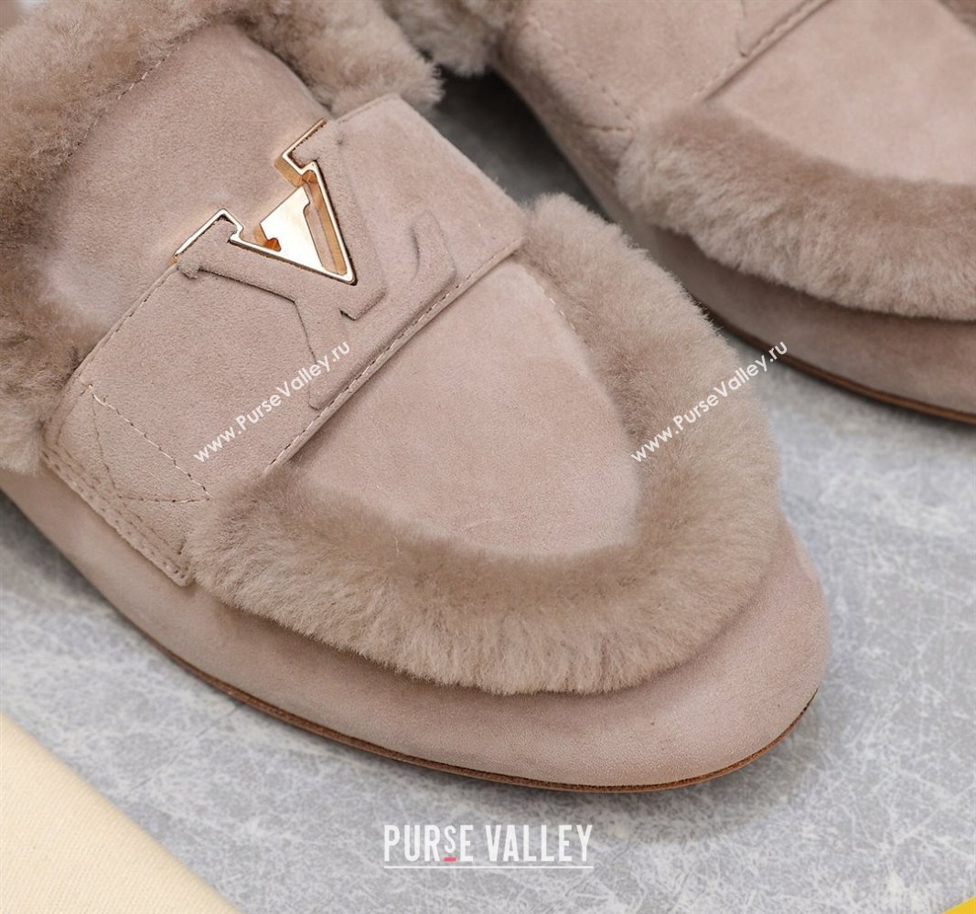 Louis Vuitton LV Capri Open Back Loafers/Flat Mules in Suede and Wool Nude 2024 (MD-240905092)