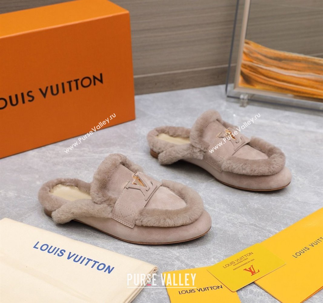 Louis Vuitton LV Capri Open Back Loafers/Flat Mules in Suede and Wool Nude 2024 (MD-240905092)