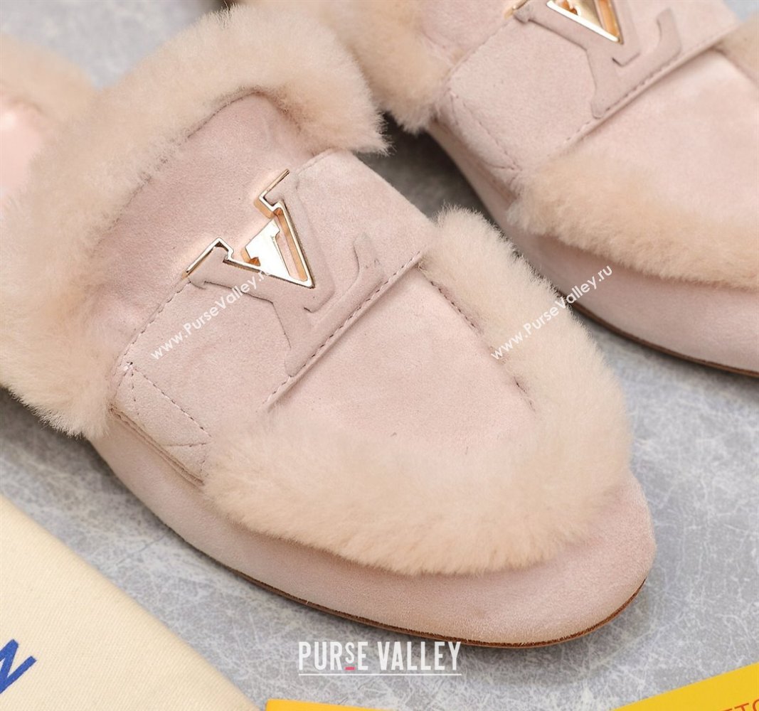 Louis Vuitton LV Capri Open Back Loafers/Flat Mules in Suede and Wool Light Pink 2024 (MD-240905093)