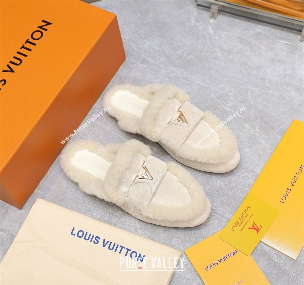 Louis Vuitton LV Capri Open Back Loafers/Flat Mules in Suede and Wool White 2024 (MD-240905095)