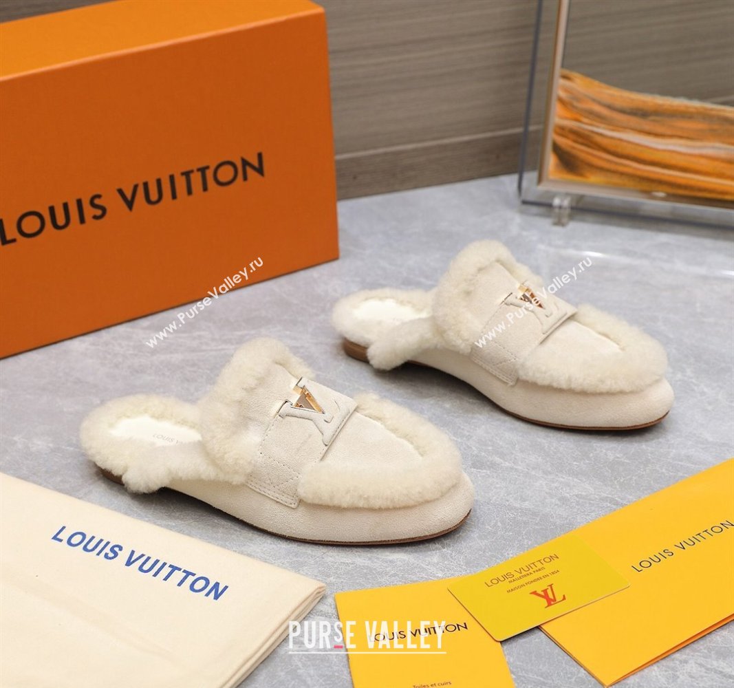 Louis Vuitton LV Capri Open Back Loafers/Flat Mules in Suede and Wool White 2024 (MD-240905095)