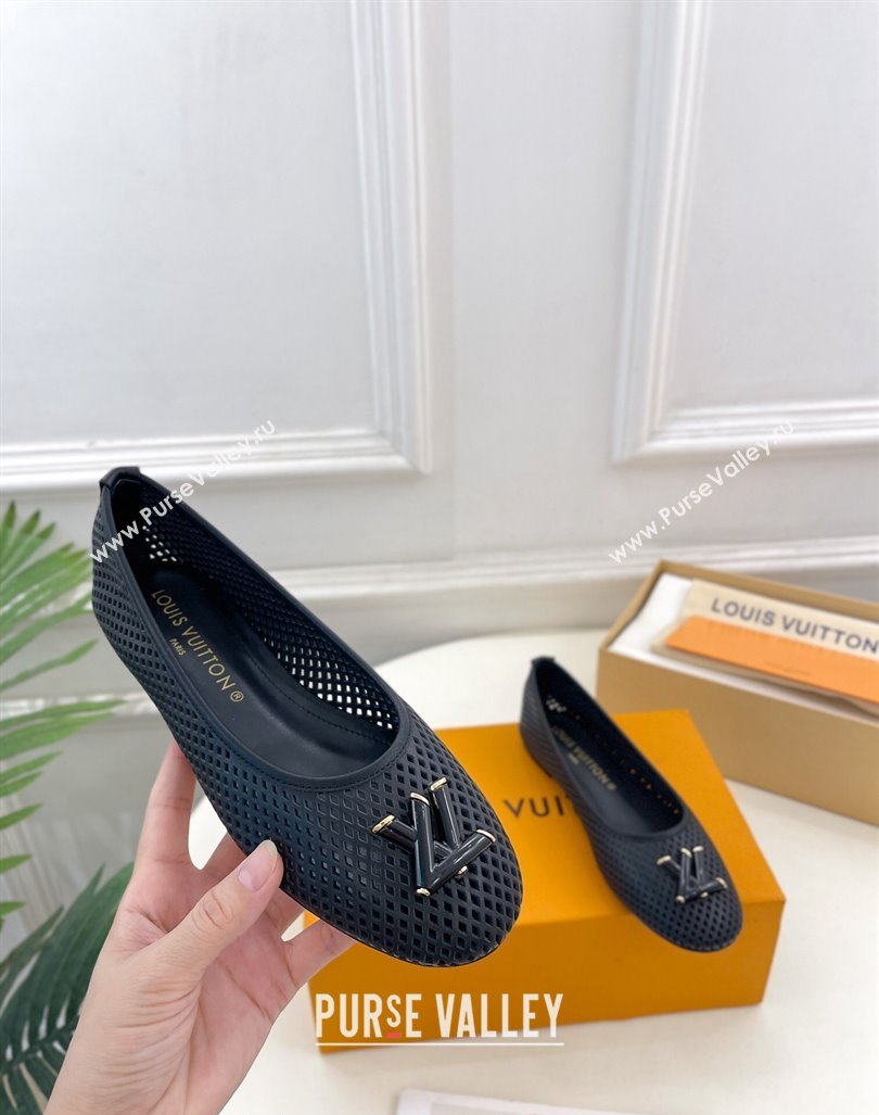 Louis Vuitton Shake Flat Ballerinas Flat in Perforated Leather Black 2024 (MD-240905106)