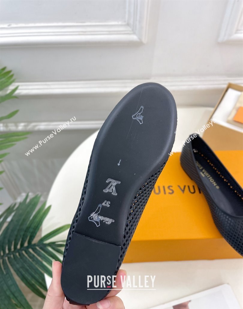 Louis Vuitton Shake Flat Ballerinas Flat in Perforated Leather Black 2024 (MD-240905106)