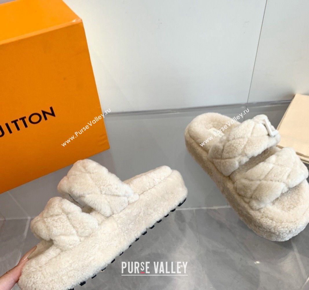 Louis Vuitton LV Sunset Platform Comfort Slides Sandal 5cm in Wool White 2024 0905 (MD-240905117)