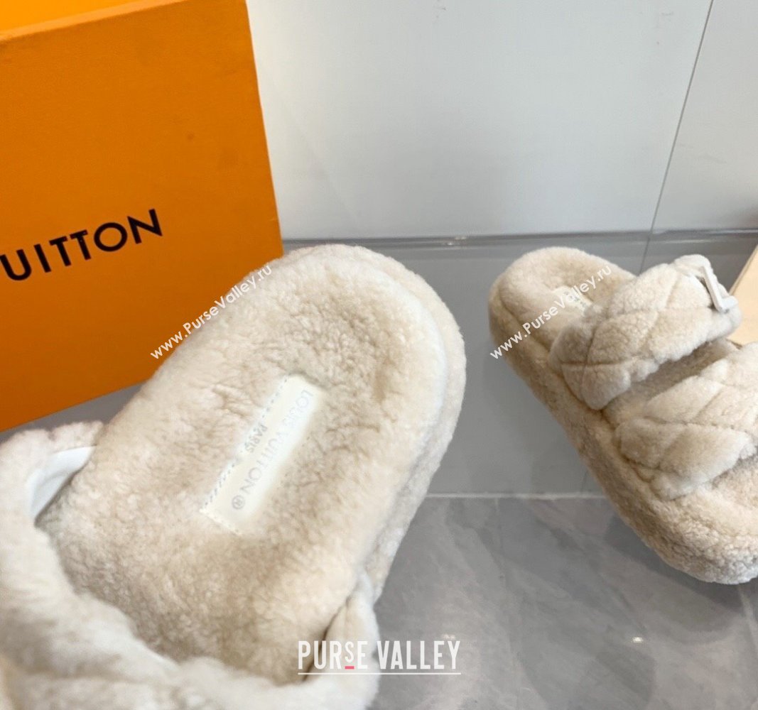 Louis Vuitton LV Sunset Platform Comfort Slides Sandal 5cm in Wool White 2024 0905 (MD-240905117)