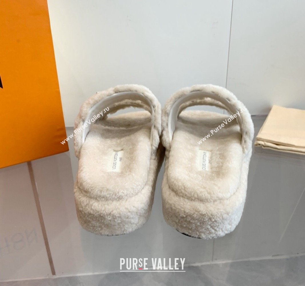 Louis Vuitton LV Sunset Platform Comfort Slides Sandal 5cm in Wool White 2024 0905 (MD-240905117)