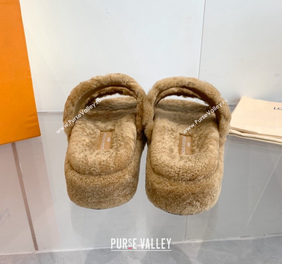 Louis Vuitton LV Sunset Platform Comfort Slides Sandal 5cm in Wool Light Brown 2024 0905 (MD-240905118)