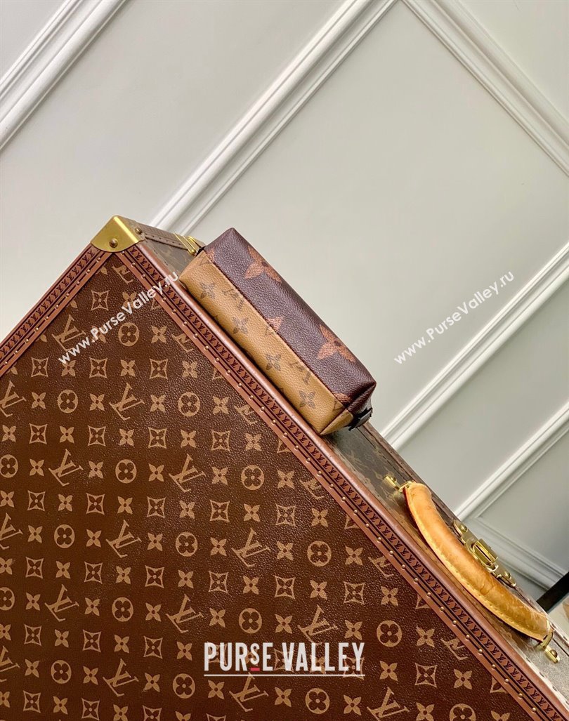 Louis Vuitton Pochette Cosmetique PM Clutch in Monogram Canvas M11249 2024 (KI-240925057)