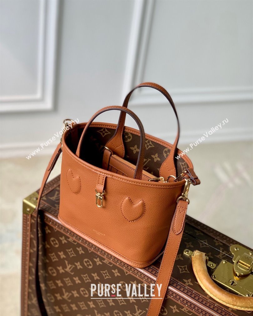 Louis Vuitton Neverfull Bandouliere Inside Out BB Tote bag Tan Brown Leather/Monogram Coated Canvas 2024 M12099 (KI-241105050)