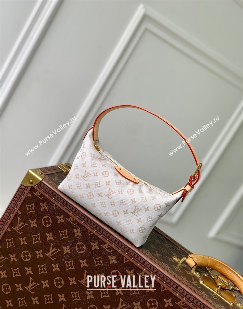 Louis Vuitton Hills Pochette Hobo Bag in Mastic White Jacquard-Woven with Monogram Mini Motif M12433 2024 (KI-240925084)