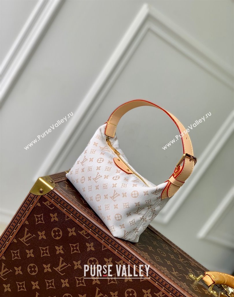 Louis Vuitton Hills Pochette Hobo Bag in Mastic White Jacquard-Woven with Monogram Mini Motif M12433 2024 (KI-240925084)