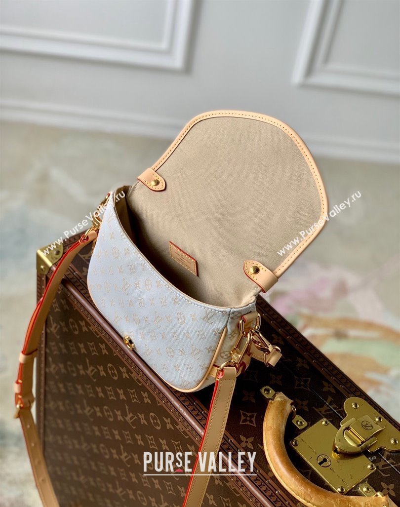 Louis Vuitton Saumur BB Bag in Mastic White Jacquard-Woven with Monogram Mini Motif M12327 2024 (KI-240925083)